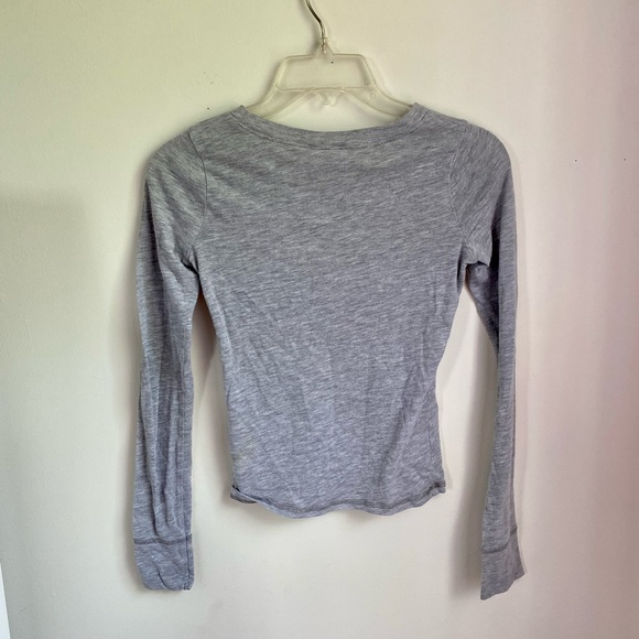 Abercrombie Kids Long Sleeve🤍 - Picture 2 of 5